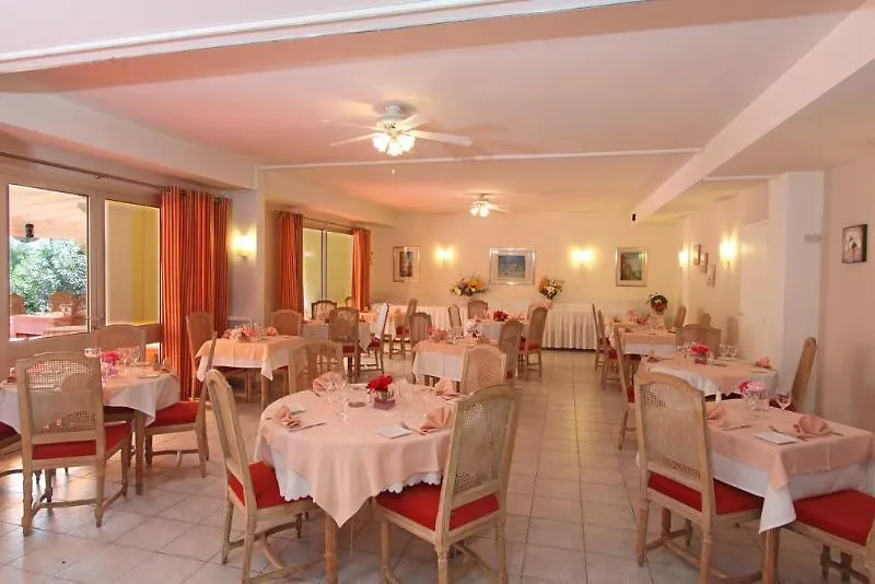 Hotel Casarose - Cannes Mandelieu 4*, ماندوليو لا نابول