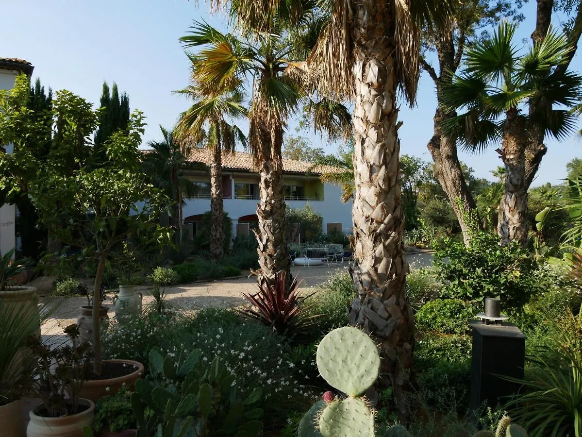 Hotel Casarose - Cannes Mandelieu  ماندوليو لا نابول